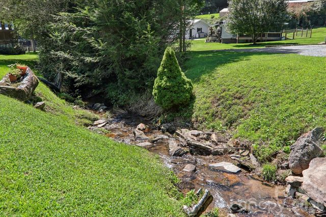 117 Pinellas Lane, Waynesville, NC 28785