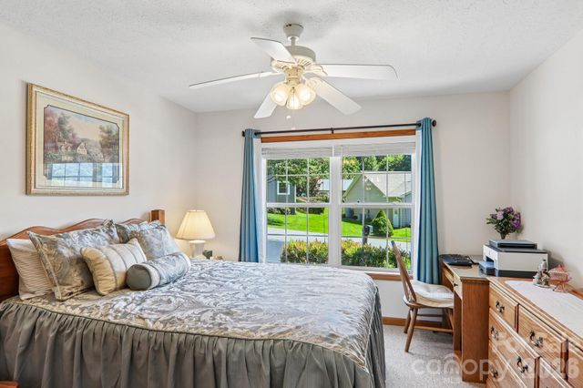 117 Pinellas Lane, Waynesville, NC 28785