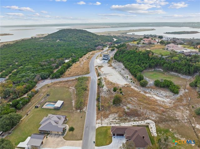 3519 Shoreline Drive, Harker Heights, TX 76548