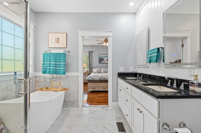 236 Clubhouse Drive SW, Supply, NC 28462