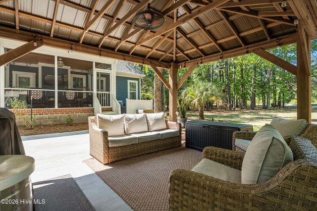 236 Clubhouse Drive SW, Supply, NC 28462