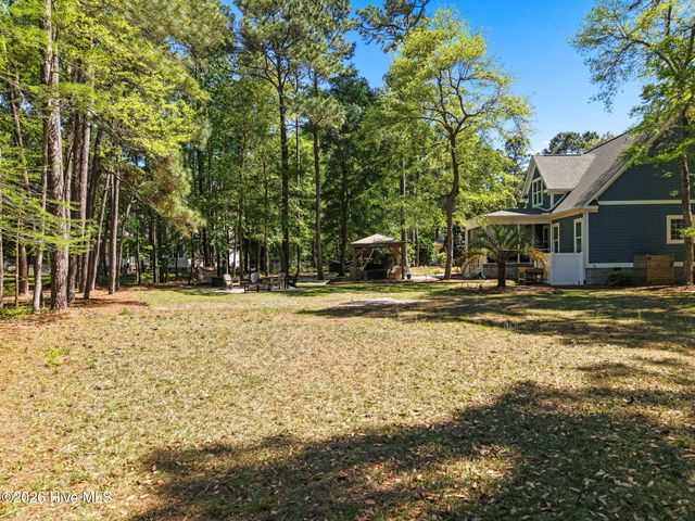 236 Clubhouse Drive SW, Supply, NC 28462