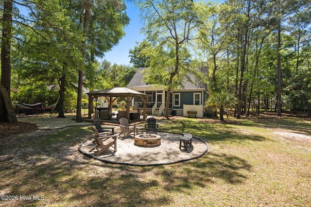 236 Clubhouse Drive SW, Supply, NC 28462