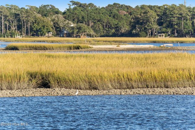 236 Clubhouse Drive SW, Supply, NC 28462