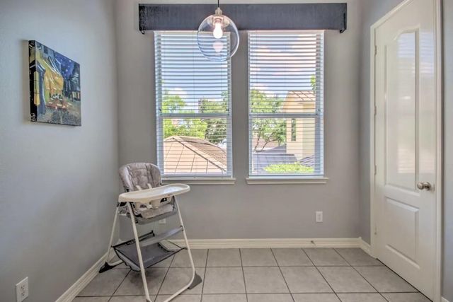 207 Knox Street, Houston, TX 77007