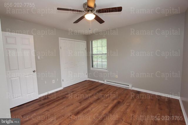 207 HAMPSHIRE RD, Sicklerville, NJ 08081