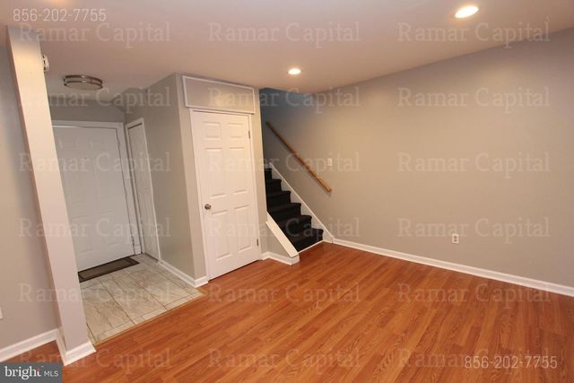 207 HAMPSHIRE RD, Sicklerville, NJ 08081