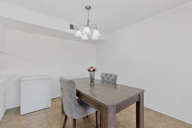 3859 Montgomery Boulevard NE APT 1322, Albuquerque, NM 87109