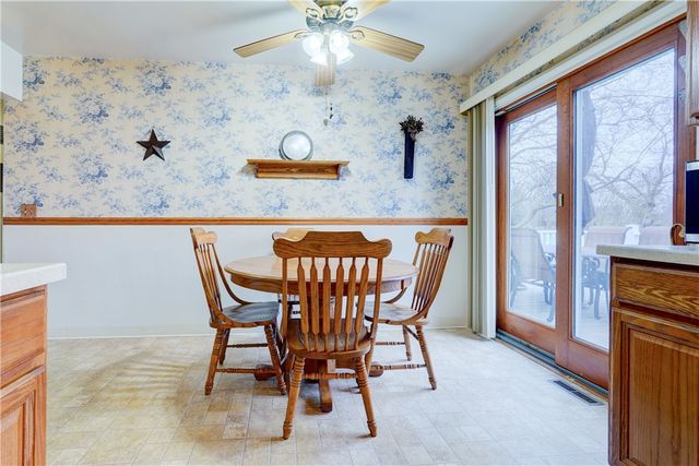 18 Palo Alto Drive, Henrietta, NY 14623