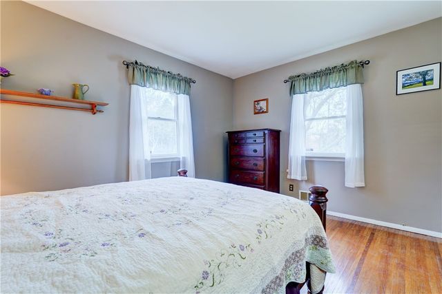 18 Palo Alto Drive, Henrietta, NY 14623