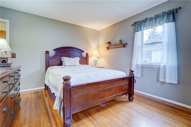 18 Palo Alto Drive, Henrietta, NY 14623