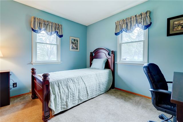 18 Palo Alto Drive, Henrietta, NY 14623