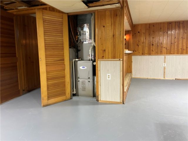 18 Palo Alto Drive, Henrietta, NY 14623