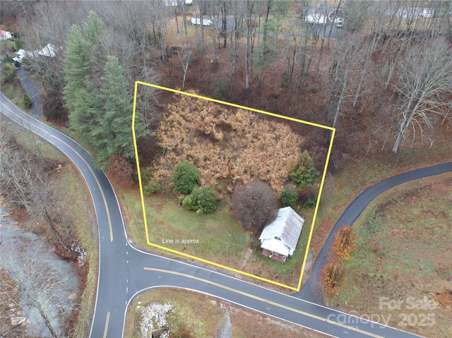 532 Pitman Road, Bakersville, NC 28705