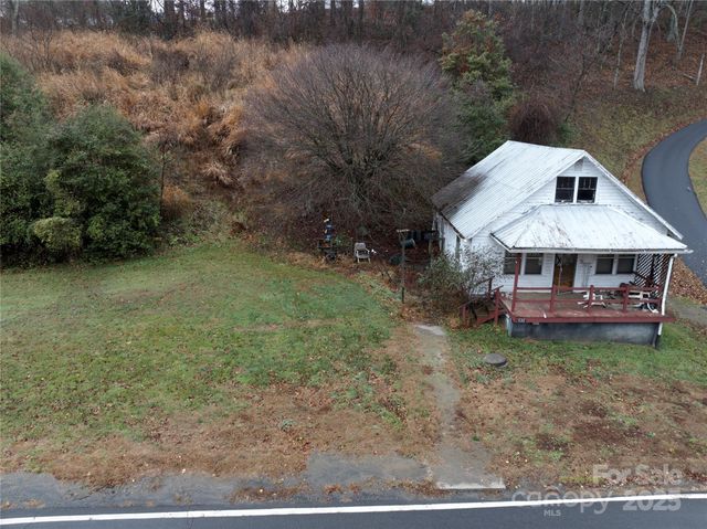 532 Pitman Road, Bakersville, NC 28705