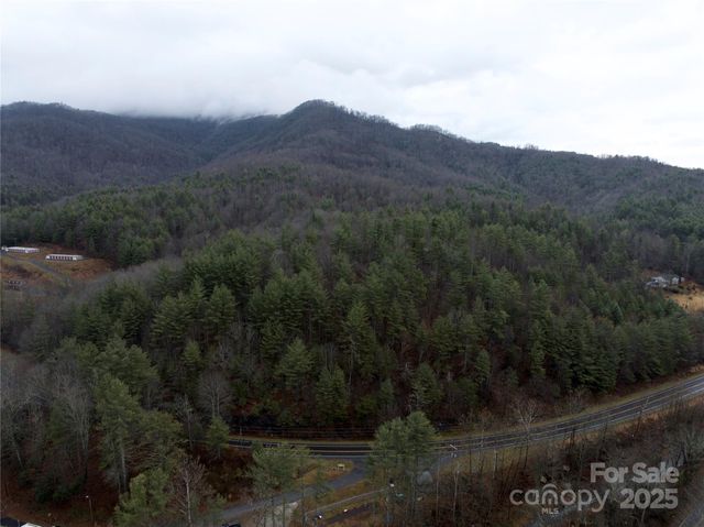 532 Pitman Road, Bakersville, NC 28705