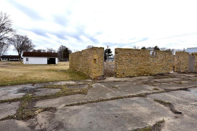 E11312 Highway 60, Sauk City, WI 53583