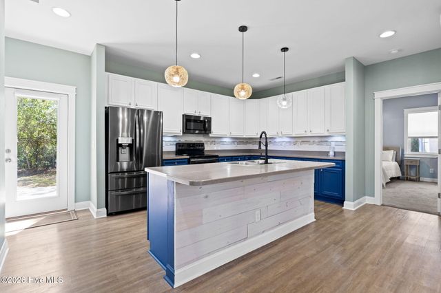 4785 Yellowood Drive, Shallotte, NC 28470