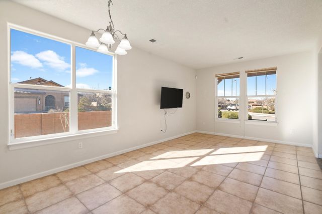 7101 Fairbanks Drive NE, Rio Rancho, NM 87144