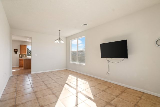 7101 Fairbanks Drive NE, Rio Rancho, NM 87144