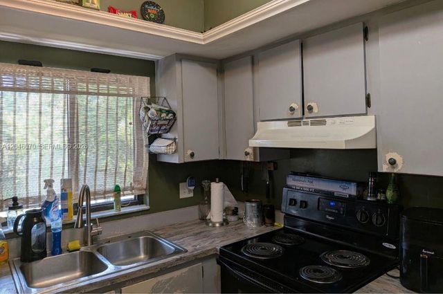 1210 Hall Road 208, North Fort Myers, FL 33903