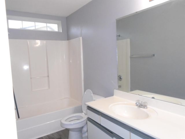 8550 Hopkins Cir Apt H, Surfside Beach, SC 29575