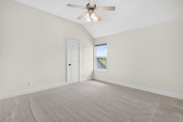 137 Crest Canyon Drive, Fort Worth, TX 76108