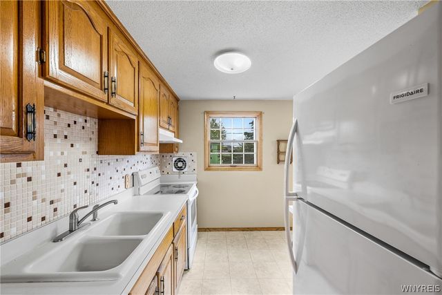 181 Le Havre Drive, Cheektowaga, NY 14227