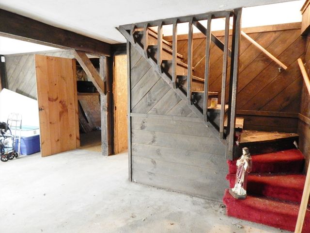 300 High Hill Rd, Dartmouth, MA 02747