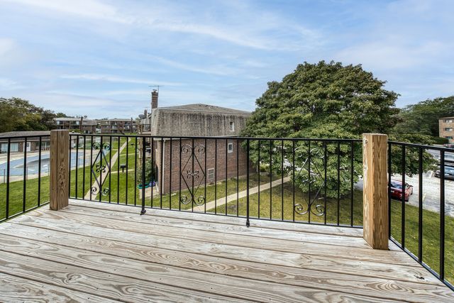 1472 Carol Court 3B, Palatine, IL 60074