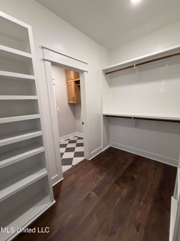 4285 S Bolivar Trail, Olive Branch, MS 38654