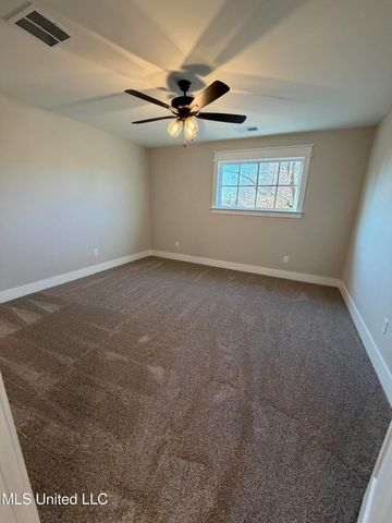 4285 S Bolivar Trail, Olive Branch, MS 38654