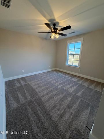 4285 S Bolivar Trail, Olive Branch, MS 38654