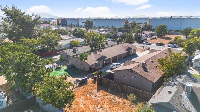 7771 Mckinley Avenue, Highland, CA 92346