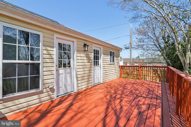 4357 SOUTHERN AVE, Capitol Heights, MD 20743