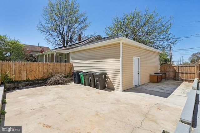 4357 SOUTHERN AVE, Capitol Heights, MD 20743