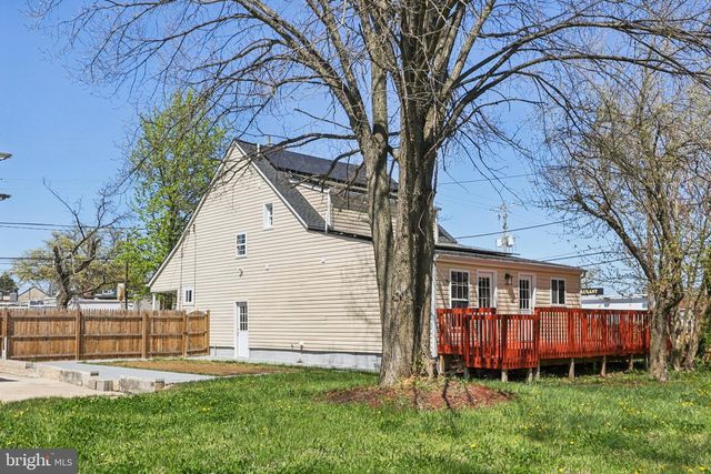 4357 SOUTHERN AVE, Capitol Heights, MD 20743