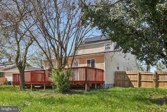 4357 SOUTHERN AVE, Capitol Heights, MD 20743