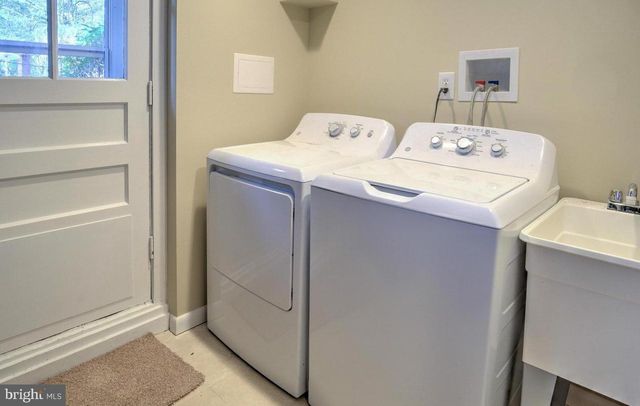 360 OLD TRAIL RD, Baltimore, MD 21212