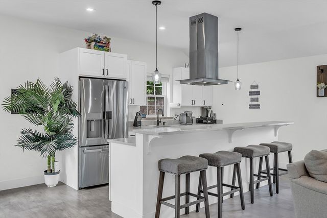 2253 Washington St 2, Canton, MA 02021