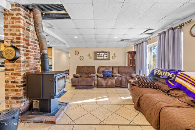 1224 Friendship Way, Maryville, TN 37803