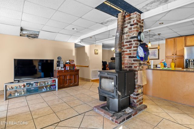 1224 Friendship Way, Maryville, TN 37803