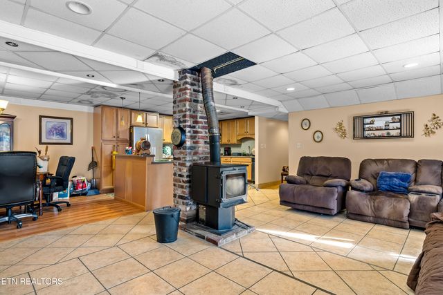 1224 Friendship Way, Maryville, TN 37803