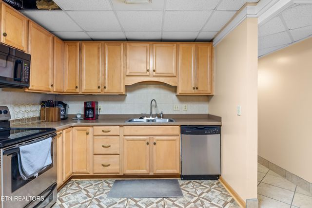 1224 Friendship Way, Maryville, TN 37803