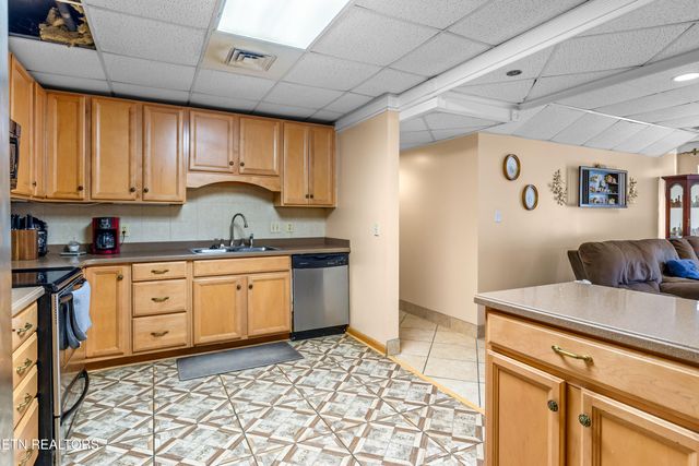 1224 Friendship Way, Maryville, TN 37803