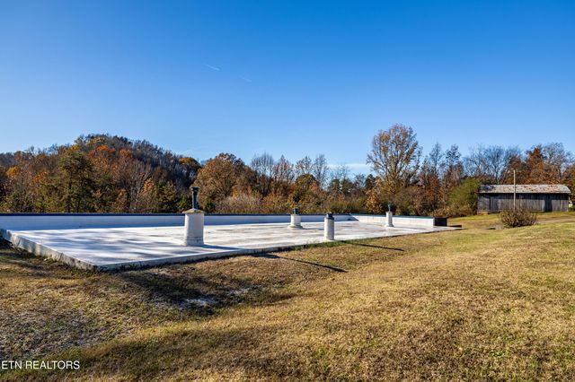 1224 Friendship Way, Maryville, TN 37803