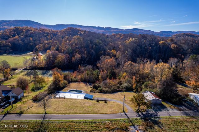 1224 Friendship Way, Maryville, TN 37803