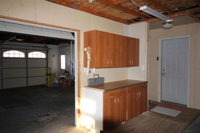 6208 Meadowview Avenue, Kalamazoo, MI 49048