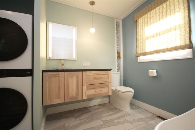 6208 Meadowview Avenue, Kalamazoo, MI 49048