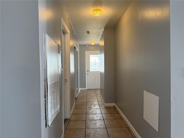 2427 CAMDEN OAKS PLACE, Valrico, FL 33594